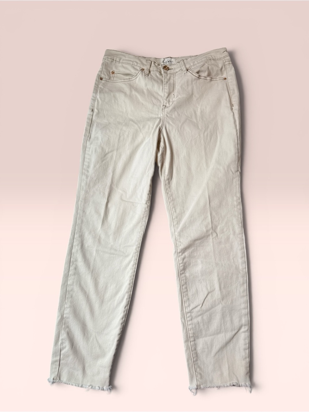 Soho Cream Ankle Crop High-Rise Slim Jeans- raw hem - Picture 2 of 5